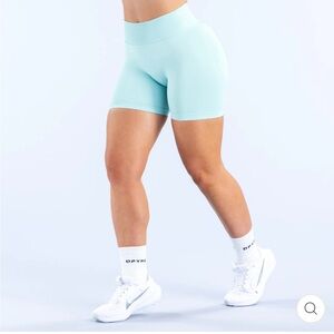 DFYNE Dynamic Shorts